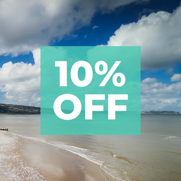 10%-off-image-placeholder Hot tub lodge at Bron-Y-Wendon